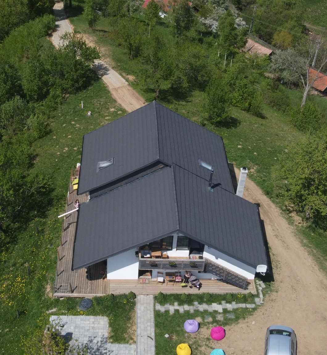 Sistem pluvial Lindab Bilka montaj jgheaburi burlane Vâlcea - complet și etanș